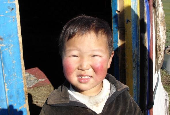 mong05__boy_smile.jpg